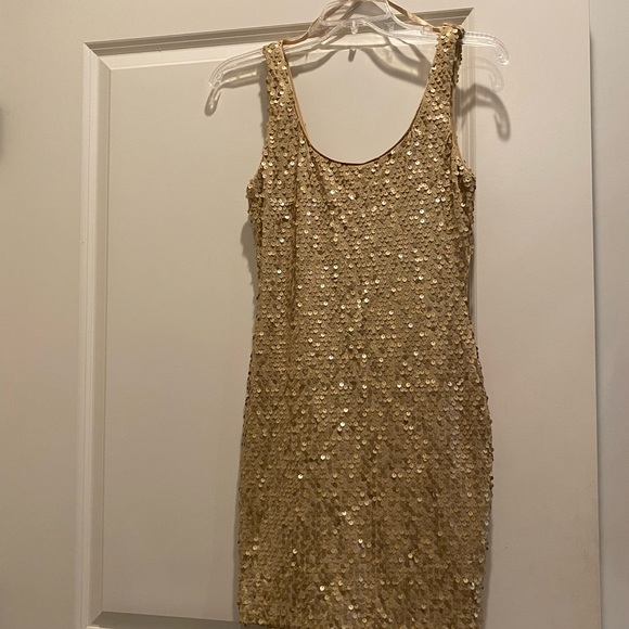 AS U WISH SEQUIN DRESS NWOT Size-S Gold - Picture 4 of 7